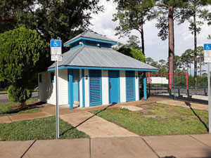 restrooms at charles cessna fishing pier